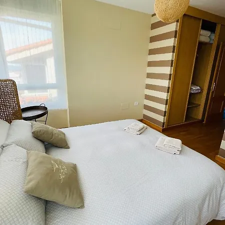 Bonita Casa Con Jardín Y Piscina Сasa de vacaciones